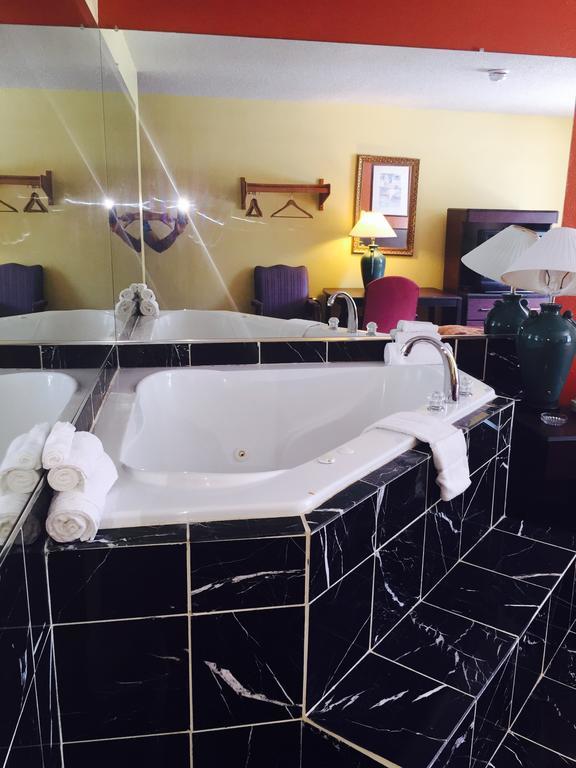 Super Inn Lodge West Rom bilde